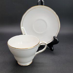 Duchess Ascot Tea Cup and Saucer Fine Bone China England BT1033